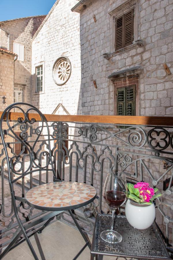 Sasha Di Cattaro - Old Town Lux Apartment Exterior foto